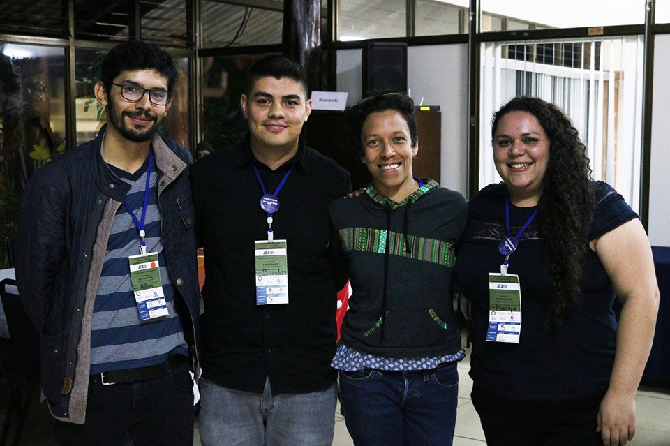 Allan Coto Álvarez, Brandon Madriz Araya, Marilyn Manrow Villalobos y Marilyn Ortega Rivera, conformaron el equipo ganador del Hackathón IICA 2019. Ellos desarrollaron una aplicación para celular que facilita la interacción entre el SENASA de Costa Rica y los productores agropecuarios.