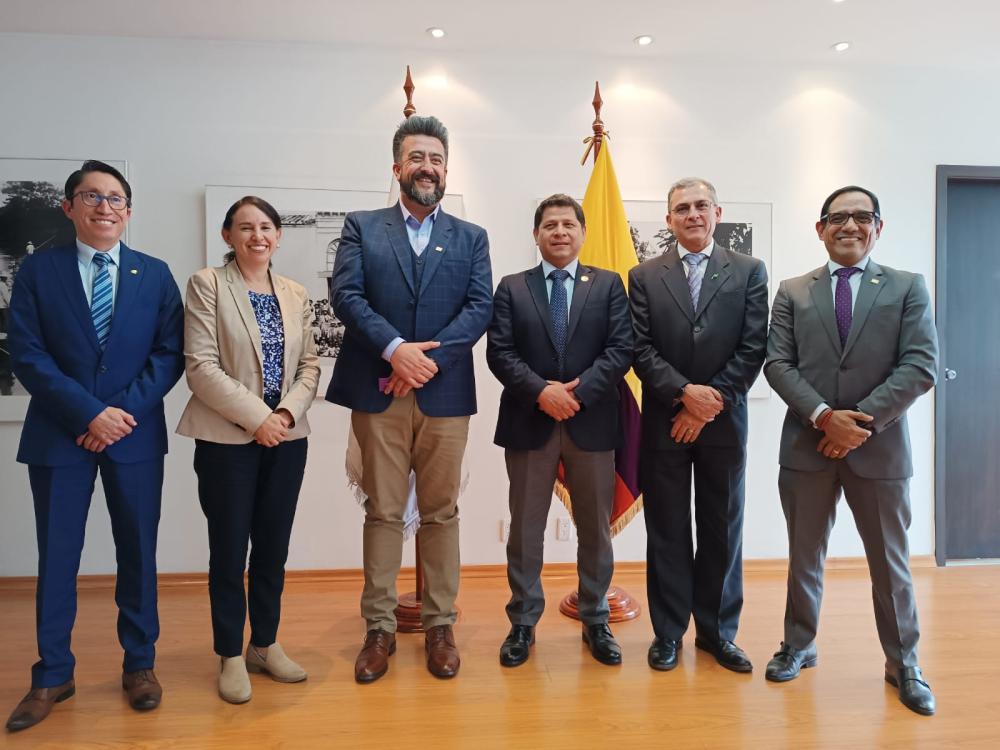 Representante del IICA en Ecuador y Jefe de Gabinete se reúnen con el Ministro de Agricultura para fortalecer el sector agropecuario ecuatoriano